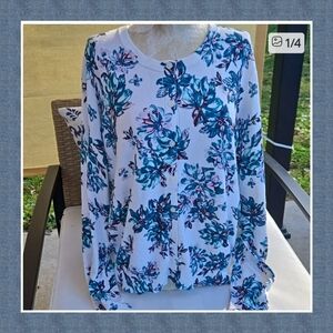 Time and Tru Cardi Size Xl